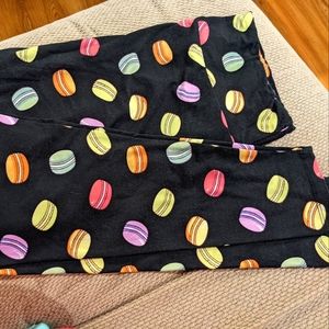 LuLaRoe T/C macaroon leggings
